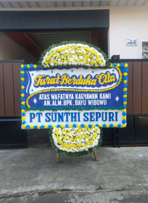 Papan Bunga Duka di Gondangwayang